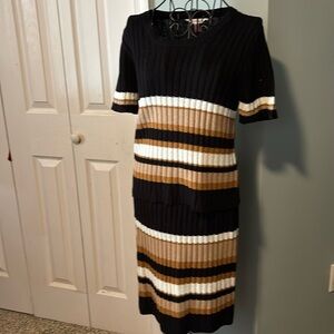 Sweater and skirt outfit